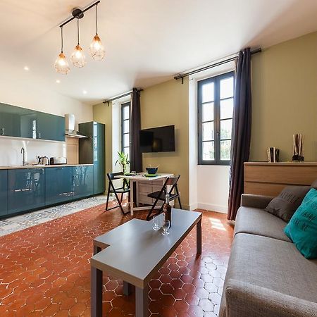Chez Nous - 7 Appartements Sur Le Vieux Port Марсель Екстер'єр фото