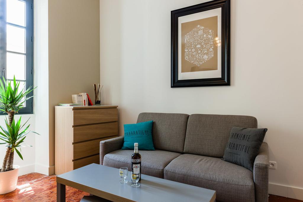 Chez Nous - 7 Appartements Sur Le Vieux Port Марсель Екстер'єр фото