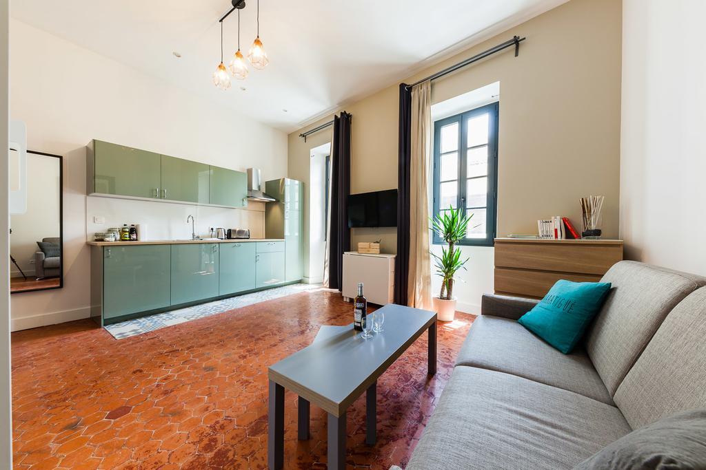 Chez Nous - 7 Appartements Sur Le Vieux Port Марсель Екстер'єр фото