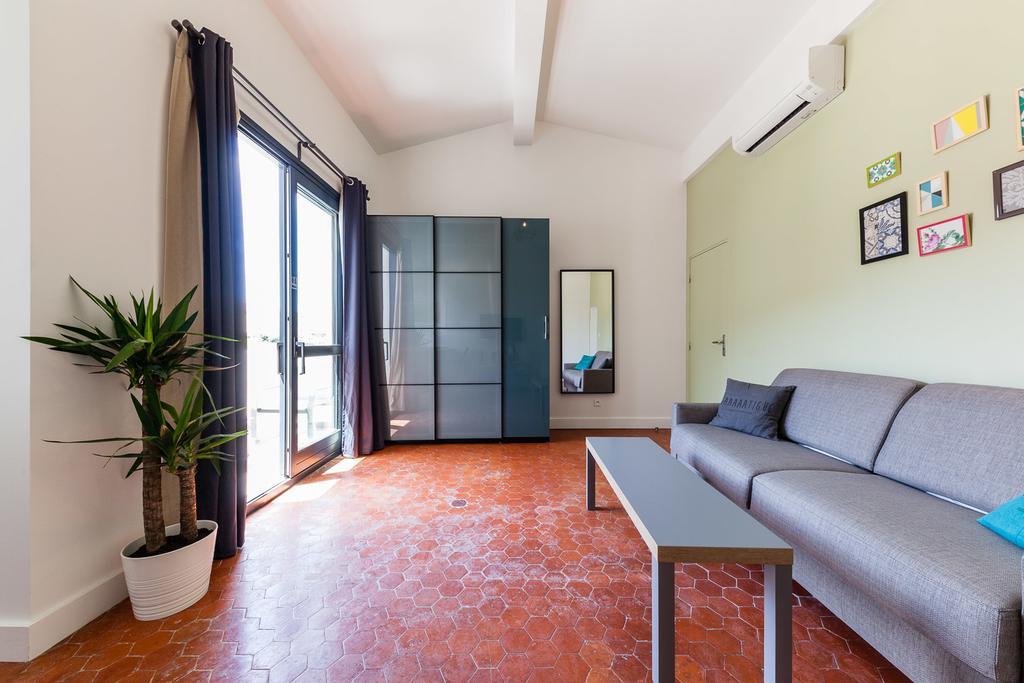 Chez Nous - 7 Appartements Sur Le Vieux Port Марсель Екстер'єр фото